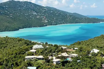 Image de Ocean Views, 6 bed, Luxury Yellowbird Villa, Pool