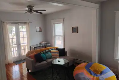 Image de Beautiful Park ave area 2br apt near downtown rochester w/ parking w/d balconies