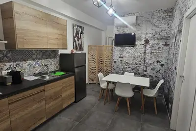 Hakuna Matata - Cozy Shelter Two Steps from the Beach