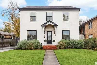 Image de Spacious 4 Bed- 3. 5 Bath Retreat Mins from Stadiums, MedC and Downtown Houston