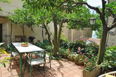 Image de Giardino dei limoni nel Borgo di Maranola a Formia