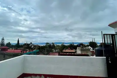 Image de Ajijic Rooftop Retreat + 5 Bedrooms
