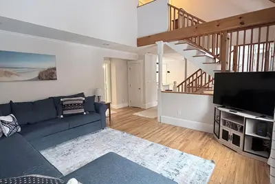 Image de 5 Bedroom House in Wells. 12 min drive to Wells beaches. Sleeps 10 comfortably