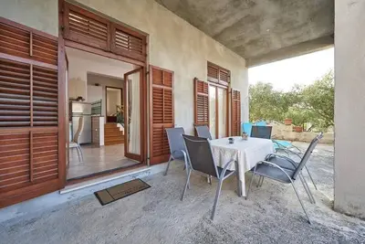 Image de Appartement d'une chambre avec la terrasse Slatine, Ciovo (A-25145-b)