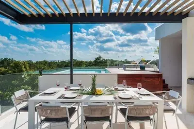 Image de Appartement en résidence · Tulum · ★4, 47 · 3 chambres · 3 lits · 3 salles de bain et 1 toilette