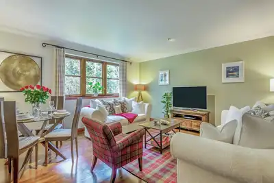 Image de 2 chambres à coucher à Inverness