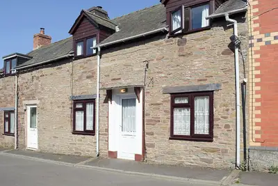 Image de 2 chambres à coucher à Clun