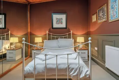 Image de Pools Cottage 6 - Collectors Trove