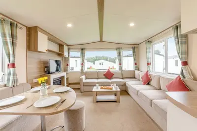 Image de Silver 3 Bedroom Caravan, Sleeps 8