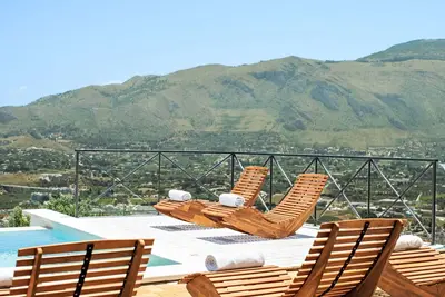 Image de Belle maison de vacances privée avec climatisation, piscine privée, Wifi, Tv et terrasse