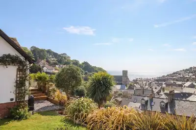 Image de Devona, family friendly, with a garden in Beer