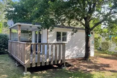 Image de Mobil-Home Confortable avec Terrasse pour 4 Pers.