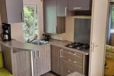Image de Mobil Home de 28m² avec Terrasse, 3 Chambres pour 6 Personnes