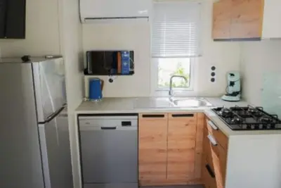 Image de Mobil home avec terrasse pour 6 personnes à Challes-les-Eaux