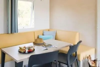 Image de Mobil-home 6 Pers, Terrasse Spacieuse