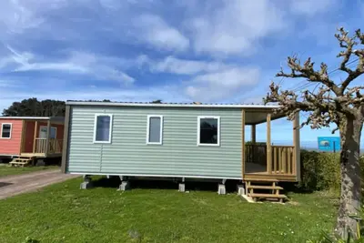 Image de Mobil home confortable pour 4 personnes avec terrasse