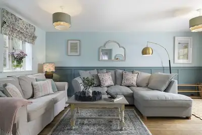 Image de Appledore Cottage  - Comfy and cosy dog friendly holiday home in the Cotswolds