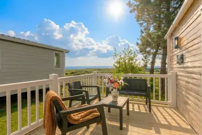 Image de Near Pool |3br Family -Friendly | Sea Views| Ramp | Wi-Fi | Pet Ok