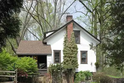 Image de Charming cottage situated between New Hope Boro and Peddlers Village