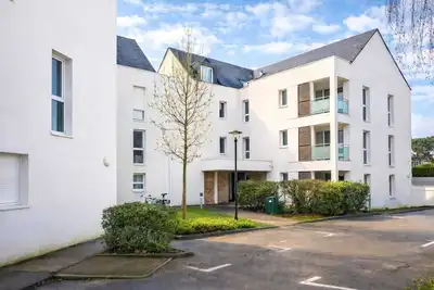 Image de Appartement lumineux – plage à 5 min à vélo