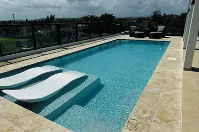 Image de Six bedroom, inground pool, minutes to Cerro Gordo beach sleeps up to 20 guests