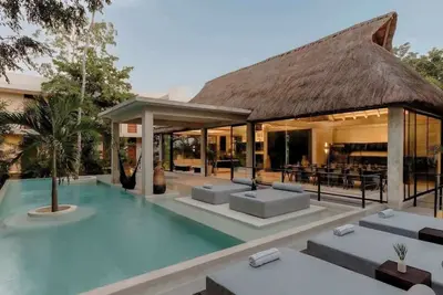 Image de Stunning 9bdr - Chef - Fire Pit - Pool