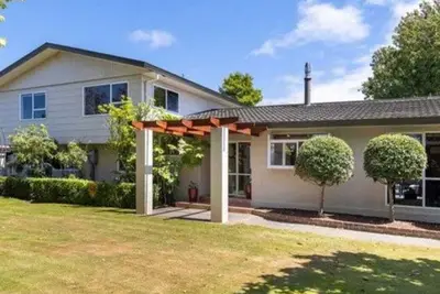 Image de Tasman Tranquility Cozy family home