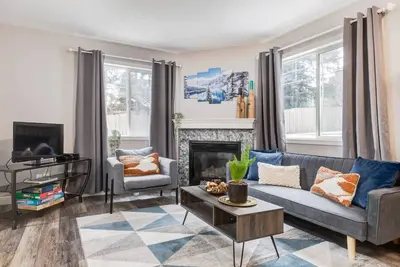 Image de Affordable Family Getaway Sleeps 8!