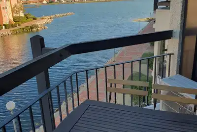 Image de Loft mezzanine avec clim cap Coudalère