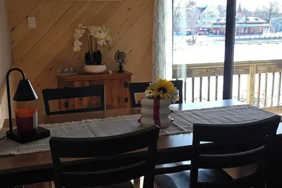 Image de Cozy Waterfront Condo on Back Bay with Boat Slip & Lake Winnipesaukee Access