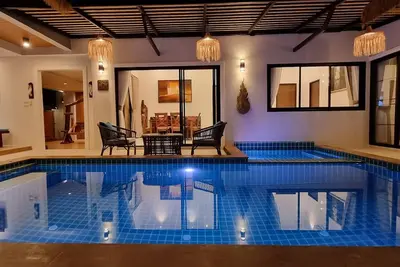 Image de Luxury Private Pool Villa for 10 Guests – 8 Mins to Ao Nang Beach\"