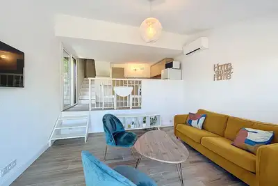 Image de Vue Mer à Porticcio - Mini Villa  3 pièces avec 2 terrasses -jardin - piscines