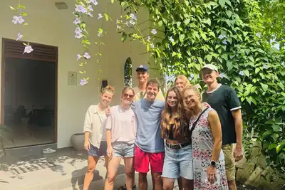 Luxury 6br villa with private pool near beach