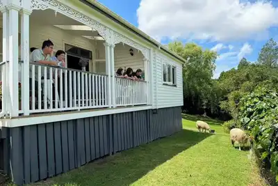 Image de House in the Farm