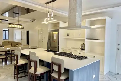 Image de Peaceful 4-bedroom villa with Ac/swim pool and pool table in Angeles City/Clark