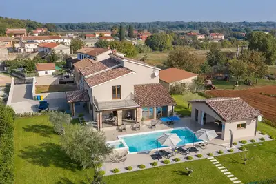 Image de Villa Mattuzzi by Villas Guide