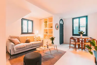 Image de Charmante Maisonnette au Prado Carré d'Or by Maiso