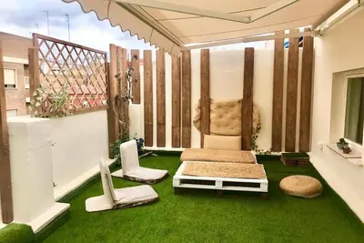 Image de A bright and quiet Penthouse with 30m2 terrace in the center of Valencia