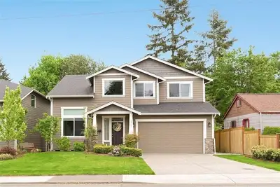 Image de Lovely 4-bedroom house in Everett perfect for your getaway