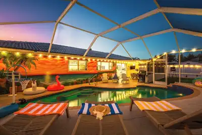 Image de Spacious home in Seminole w/Heated Pool/mini golf/firepit/game rm/dogs welcome