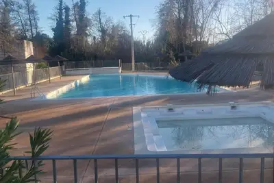 Image de Appartement 'Chez Lena' avec 100 m  de la merpiscine partagée, Wi-Fi et climatisation