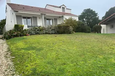 Image de La parenthèse marine - Proche Plage de la Noë, piscine partagée