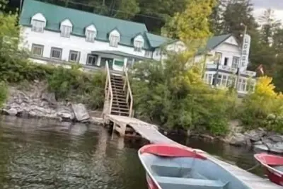 Image de Ottawa River view \nFishing/ Hunting Lodge for groups