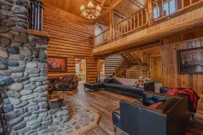 Image de Wilderness Club Lodge For 25