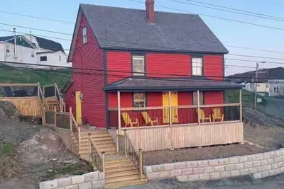 Image de The Historical William Ellis Saint House