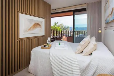 Image de Luxury Ucam Studio | Desk & High-Speed Wi-Fi