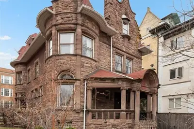 Image de Fabulous 6-bedroom Mansion in Chicago perfect for your getaway.