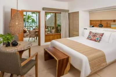 Image de Mahekal Beach | King Bed | Private Terrace + Ocean View Near Playa Fun