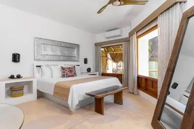 Image de Two King Bed | Mahekal Beach | Nature in Ocean View Cottage w/ Hammock