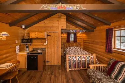 Image de The Wolf Cabin - Bear Creek Cabins